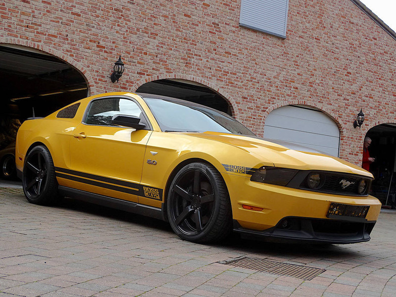 Ford Mustang GT Boss 302 - Sedan: hình 2 Ford Mustang GT Boss 302 - Sedan: hình 2