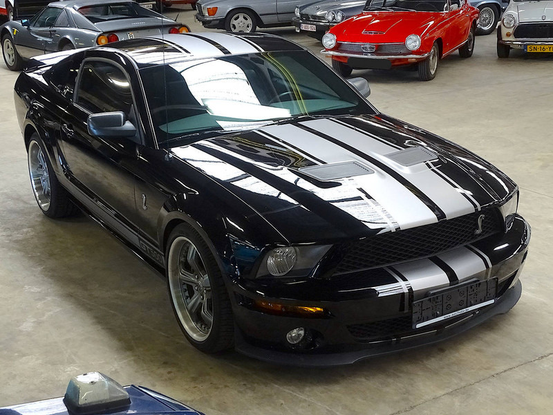 Ford Mustang GT Roush Coupé - Sedan: hình 3 Ford Mustang GT Roush Coupé - Sedan: hình 3