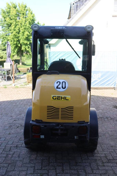 Gehl AL340 - Máy xúc lật bánh lốp: hình 5 Gehl AL340 - Máy xúc lật bánh lốp: hình 5