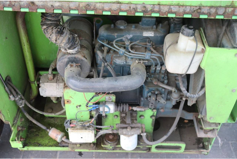 Máy nâng người hình kéo Genie GS-2668 IC: hình 17 Máy nâng người hình kéo Genie GS-2668 IC: hình 17