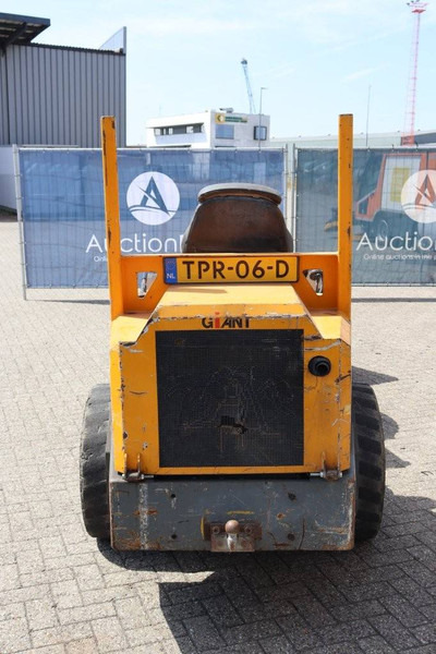 Giant V451T - Máy xúc lật bánh lốp: hình 5 Giant V451T - Máy xúc lật bánh lốp: hình 5