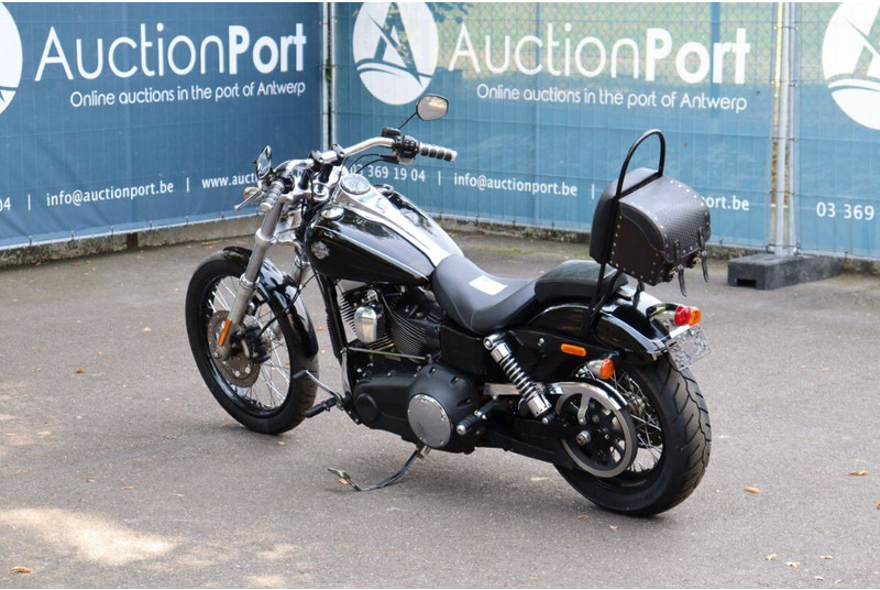 Harley-Davidson Dyna Wide Glide - Xe máy: hình 3 Harley-Davidson Dyna Wide Glide - Xe máy: hình 3
