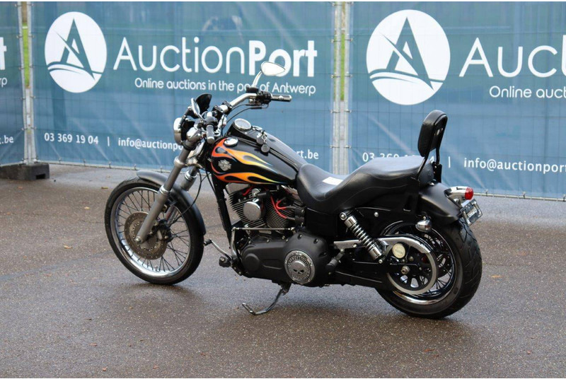 Harley-Davidson Dyna Wide Glide - Xe máy: hình 3 Harley-Davidson Dyna Wide Glide - Xe máy: hình 3