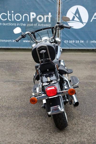 Harley-Davidson Heritage Softail Classic - Xe máy: hình 5 Harley-Davidson Heritage Softail Classic - Xe máy: hình 5