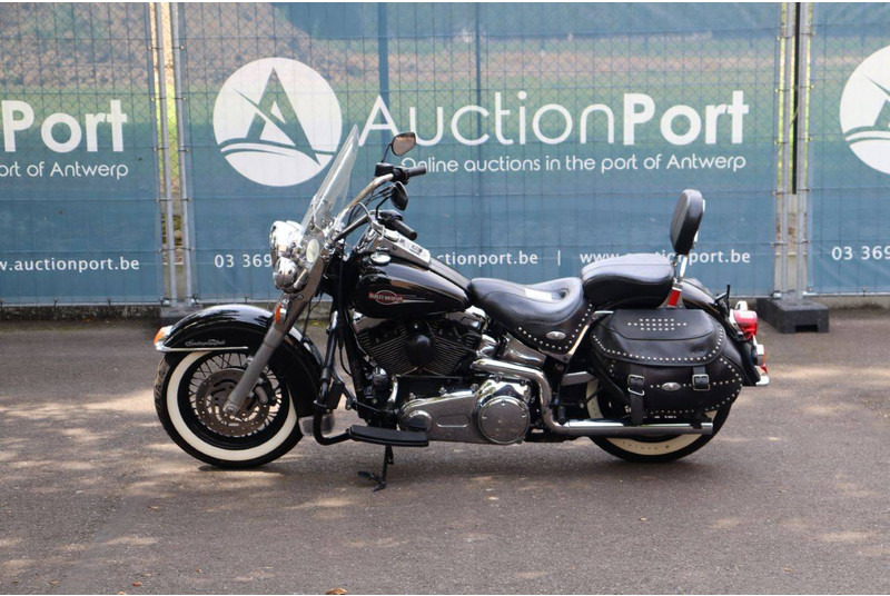 Harley-Davidson Heritage Softail Classic - Xe máy: hình 2 Harley-Davidson Heritage Softail Classic - Xe máy: hình 2