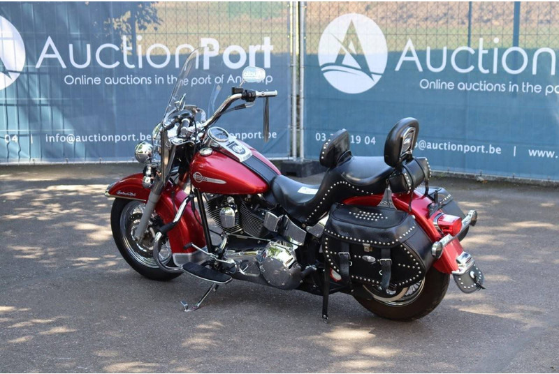 Harley-Davidson Heritage Softail Classic - Xe máy: hình 3 Harley-Davidson Heritage Softail Classic - Xe máy: hình 3