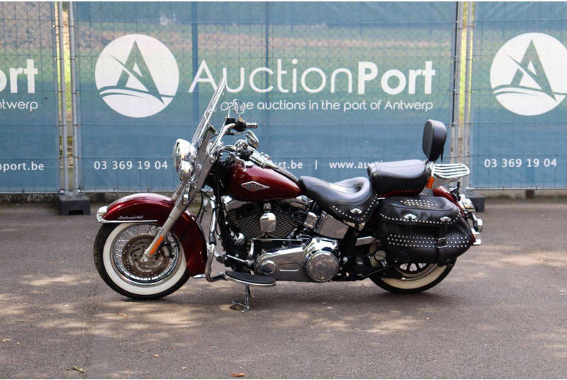 Harley-Davidson Heritage Softail Classic - Xe máy: hình 1 Harley-Davidson Heritage Softail Classic - Xe máy: hình 1