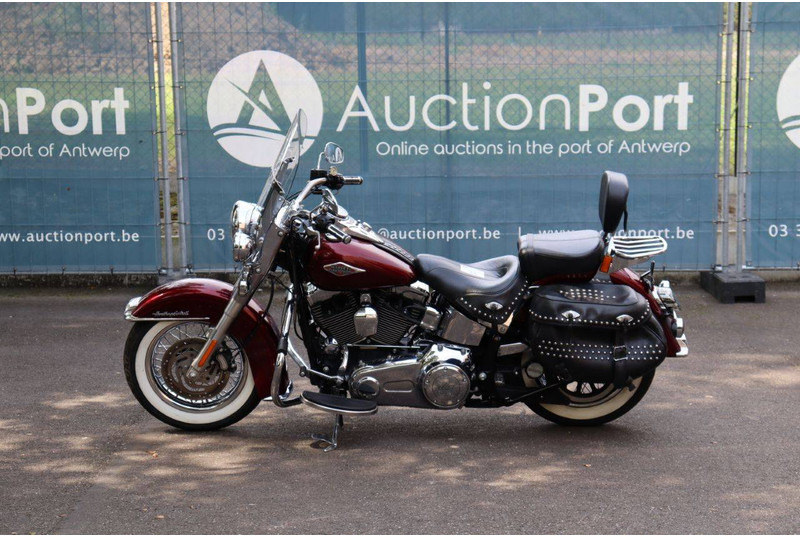 Harley-Davidson Heritage Softail Classic - Xe máy: hình 2 Harley-Davidson Heritage Softail Classic - Xe máy: hình 2