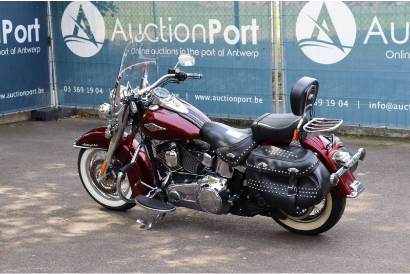 Harley-Davidson Heritage Softail Classic - Xe máy: hình 3 Harley-Davidson Heritage Softail Classic - Xe máy: hình 3