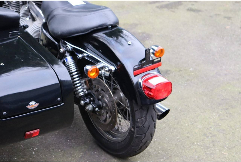 Xe máy Harley-Davidson Sporster XL883: hình 15 Xe máy Harley-Davidson Sporster XL883: hình 15