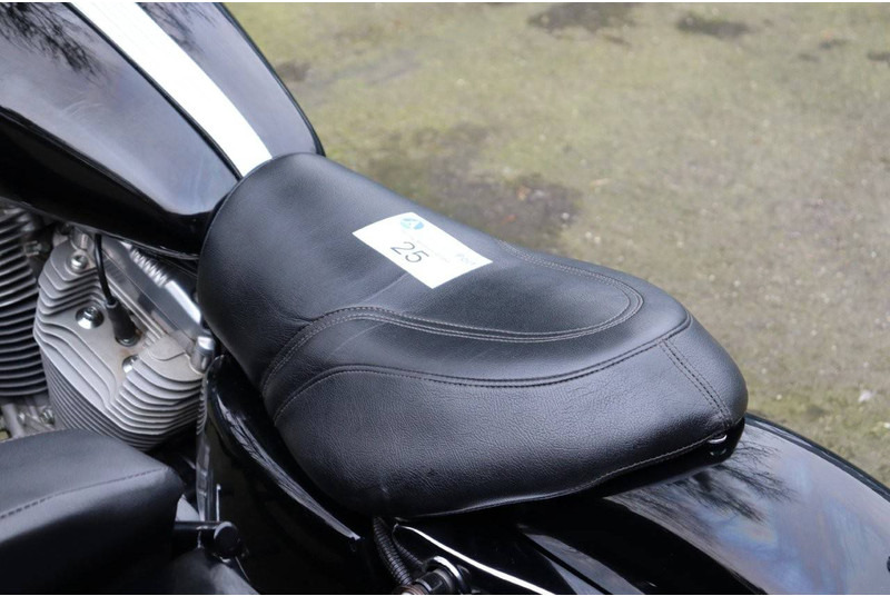 Xe máy Harley-Davidson Sporster XL883: hình 16 Xe máy Harley-Davidson Sporster XL883: hình 16