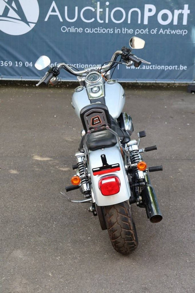 Harley-Davidson Super Glide Custom - Xe máy: hình 5 Harley-Davidson Super Glide Custom - Xe máy: hình 5