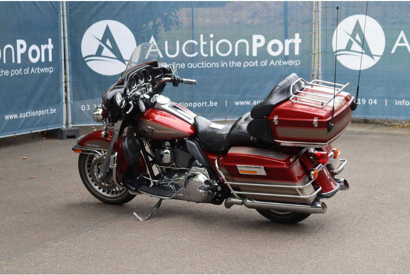 Harley-Davidson Ultra Classic - Xe máy: hình 3 Harley-Davidson Ultra Classic - Xe máy: hình 3