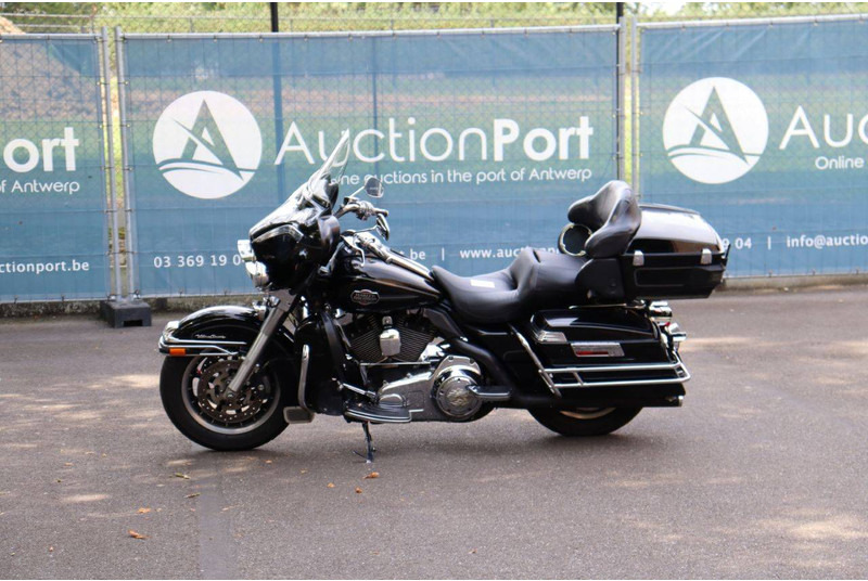 Harley-Davidson Ultra Classic - Xe máy: hình 1 Harley-Davidson Ultra Classic - Xe máy: hình 1