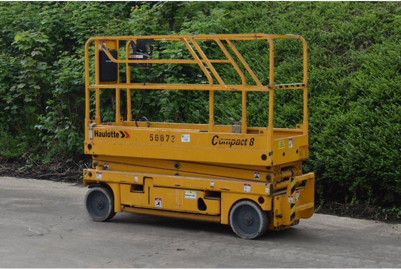 Haulotte Compact 8 - Máy nâng người hình kéo: hình 3 Haulotte Compact 8 - Máy nâng người hình kéo: hình 3