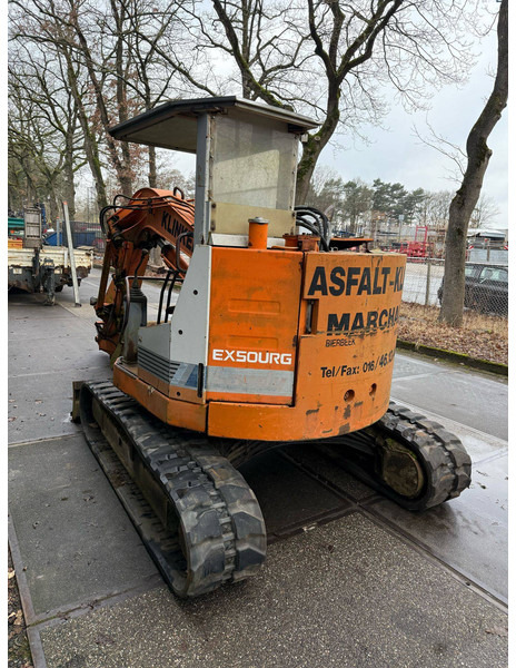 Hitachi EX50URG - Máy xúc bánh xích: hình 5 Hitachi EX50URG - Máy xúc bánh xích: hình 5