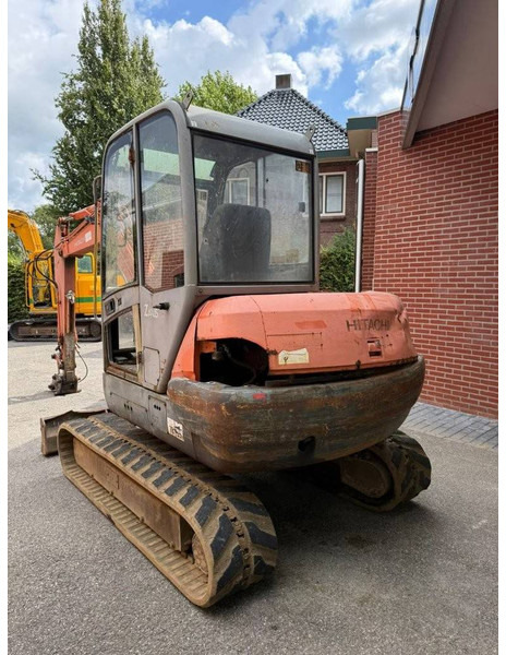 Hitachi ZH50 - Máy xúc bánh xích: hình 4 Hitachi ZH50 - Máy xúc bánh xích: hình 4