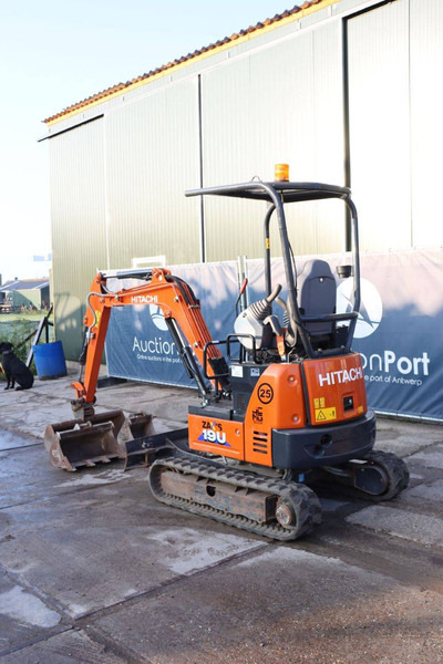 Hitachi ZX19U-6 - Máy xúc mini: hình 4 Hitachi ZX19U-6 - Máy xúc mini: hình 4