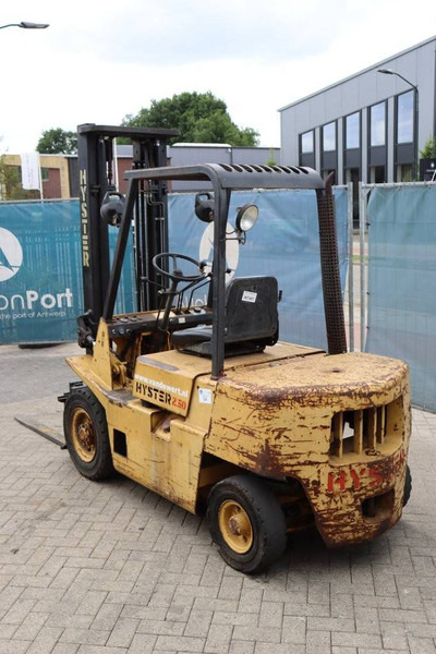 Hyster H2.50XL - Xe nâng diesel: hình 4 Hyster H2.50XL - Xe nâng diesel: hình 4