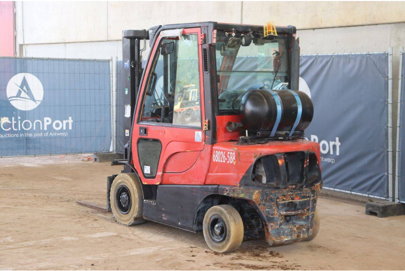 Hyster H2.5FT - Xe nâng gas: hình 4 Hyster H2.5FT - Xe nâng gas: hình 4