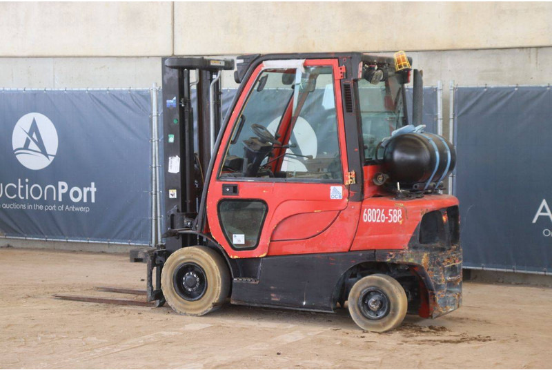 Hyster H2.5FT - Xe nâng gas: hình 3 Hyster H2.5FT - Xe nâng gas: hình 3