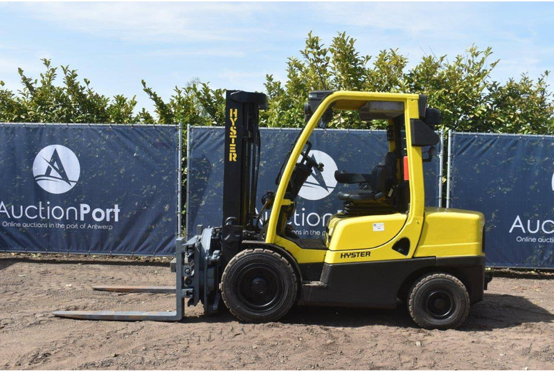 Hyster H3.5FT - Xe nâng diesel: hình 2 Hyster H3.5FT - Xe nâng diesel: hình 2