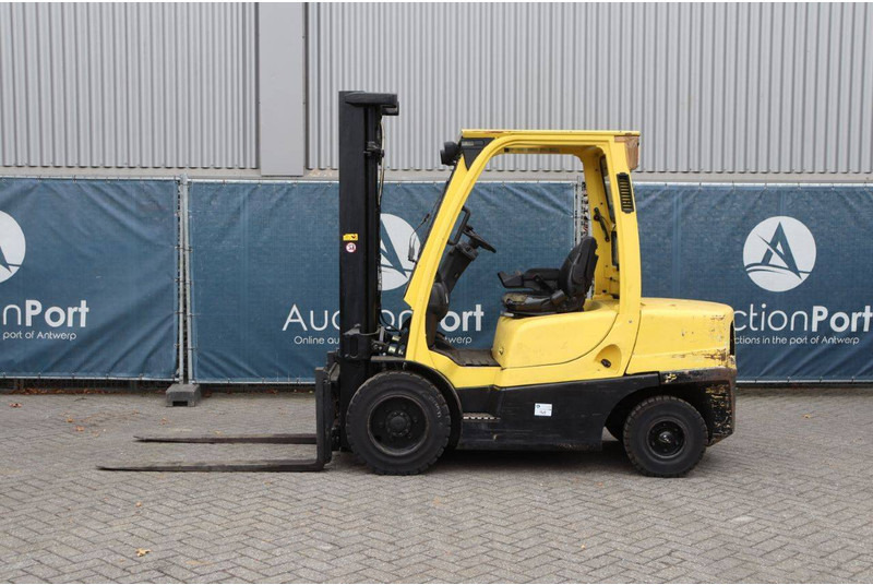 Hyster H3.5FT - Xe nâng diesel: hình 2 Hyster H3.5FT - Xe nâng diesel: hình 2