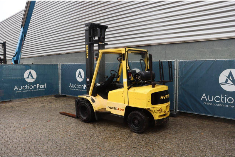 Hyster H4.00XM-5 - Xe nâng gas: hình 3 Hyster H4.00XM-5 - Xe nâng gas: hình 3