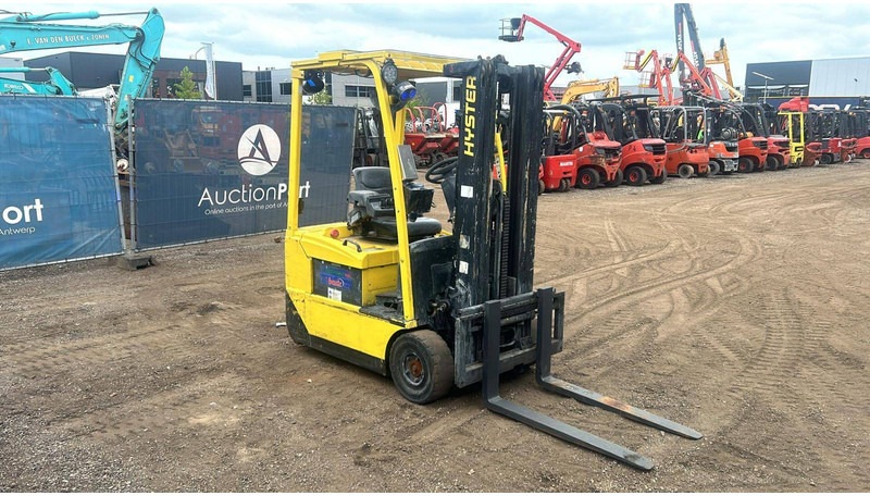Hyster J1.60XMT - Xe nâng diesel: hình 4 Hyster J1.60XMT - Xe nâng diesel: hình 4