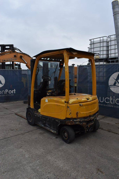 Hyster J2.5XN-717 - Xe nâng điện: hình 4 Hyster J2.5XN-717 - Xe nâng điện: hình 4
