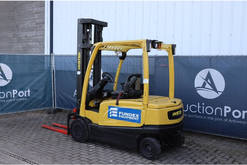 Hyster J3.0XN - Xe nâng điện: hình 3 Hyster J3.0XN - Xe nâng điện: hình 3