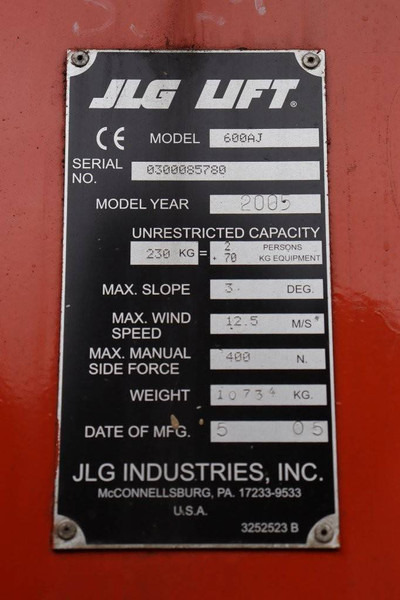 Xe nâng người hình viễn vọng kính JLG 600AJ: hình 11