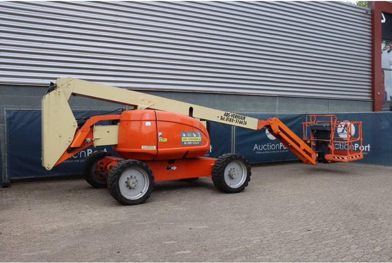 Xe nâng người hình viễn vọng kính JLG 600AJ: hình 8