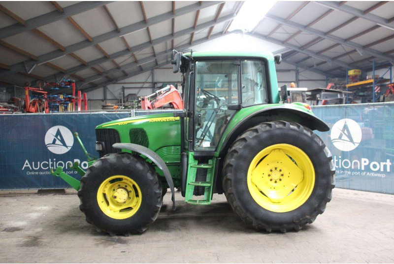 John Deere 6320 Premium - Máy cày: hình 2 John Deere 6320 Premium - Máy cày: hình 2
