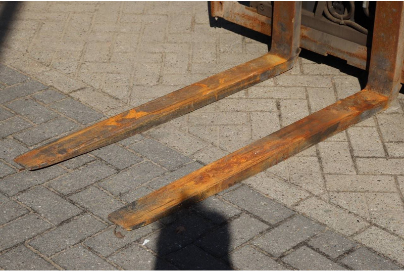 Xe nâng gas Jungheinrich TFG 425: hình 9 Xe nâng gas Jungheinrich TFG 425: hình 9