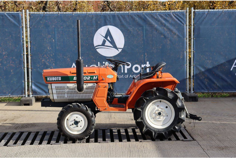Kubota B1402DT - Máy cày: hình 2 Kubota B1402DT - Máy cày: hình 2