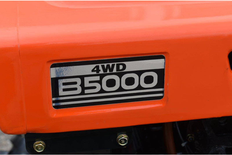 Kubota B5000 - Máy cày: hình 5 Kubota B5000 - Máy cày: hình 5