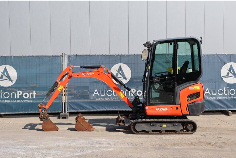 Kubota KX018-4 - Máy xúc mini: hình 2 Kubota KX018-4 - Máy xúc mini: hình 2