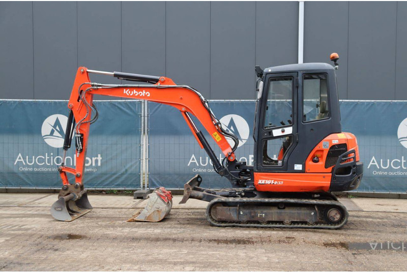 Kubota KX101-3a3 - Máy xúc bánh xích: hình 2 Kubota KX101-3a3 - Máy xúc bánh xích: hình 2