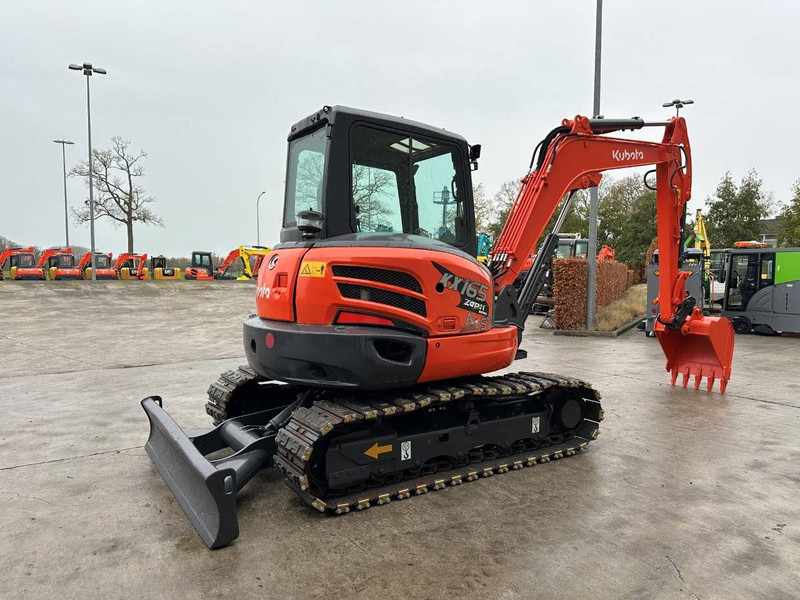 Kubota KX165-5 - Máy xúc bánh xích: hình 4 Kubota KX165-5 - Máy xúc bánh xích: hình 4