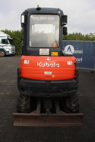 Kubota KX61-3 - Máy xúc bánh xích: hình 4 Kubota KX61-3 - Máy xúc bánh xích: hình 4