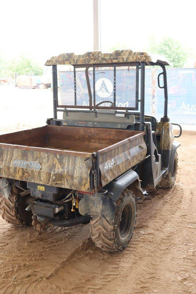 Kubota RTV900 - Xe golf: hình 5 Kubota RTV900 - Xe golf: hình 5