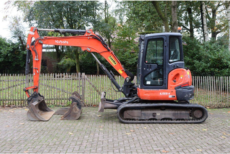 Kubota U55-4 - Máy xúc bánh xích: hình 2 Kubota U55-4 - Máy xúc bánh xích: hình 2