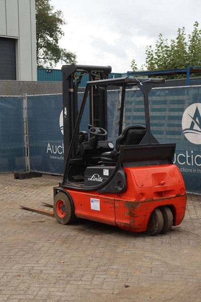 Linde E16C - Xe nâng điện: hình 4 Linde E16C - Xe nâng điện: hình 4