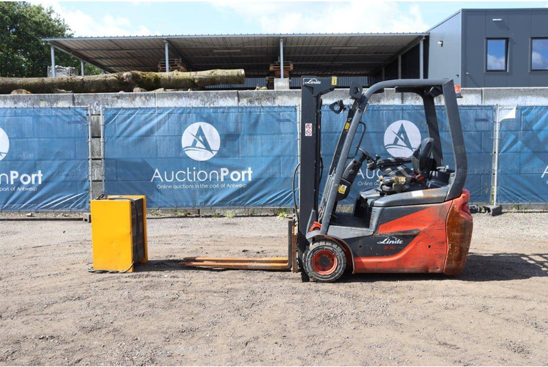 Linde E16C - Xe nâng điện: hình 2 Linde E16C - Xe nâng điện: hình 2