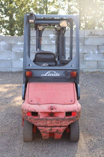 Linde E20P-02 - Xe nâng điện: hình 5 Linde E20P-02 - Xe nâng điện: hình 5