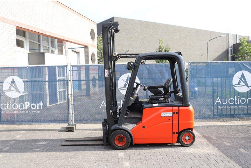 Linde E20PH-01 - Xe nâng điện: hình 2 Linde E20PH-01 - Xe nâng điện: hình 2