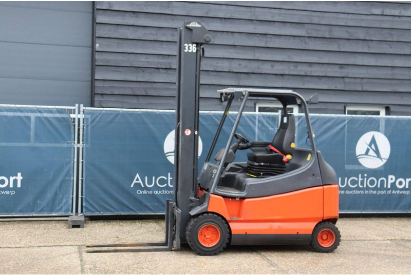 Linde E30/03/600 - Xe nâng điện: hình 1 Linde E30/03/600 - Xe nâng điện: hình 1