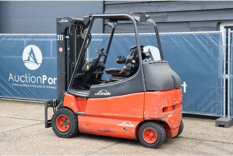 Linde E30/03/600 - Xe nâng điện: hình 3 Linde E30/03/600 - Xe nâng điện: hình 3