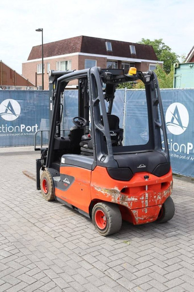 Linde E30L-01 - Xe nâng điện: hình 4 Linde E30L-01 - Xe nâng điện: hình 4